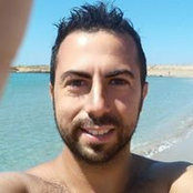 Simone Toscanos foto