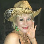 Sylvia Lozano's photo