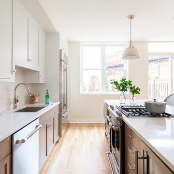River North Townhouse on Grand