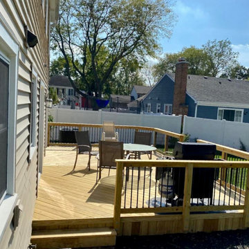 Rolling Meadows Deck Design