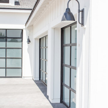 Farmhouse Circle G