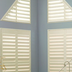 Hunter Douglas Palm Beach&trade; Polysatin Shutters - Window Blinds