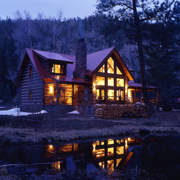 Elk River II - Hand-Hewn & Chinked Log Home