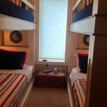 Lakehouse Bunk Room
