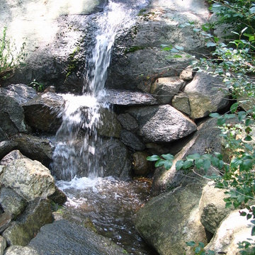 Wisecup Hugh Water Feature - Westport