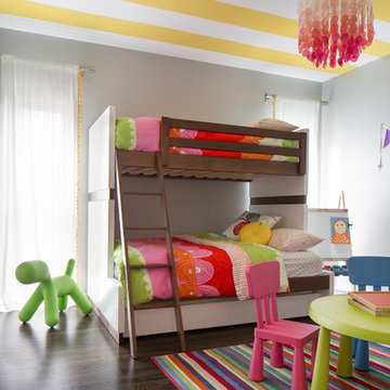 Contemporary Warmth: Highland Park Residence