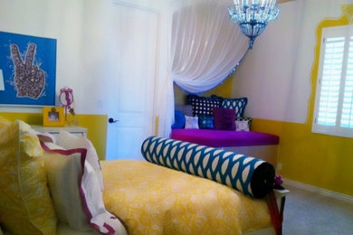 Inspiration for an eclectic kids' room remodel in Phoenix