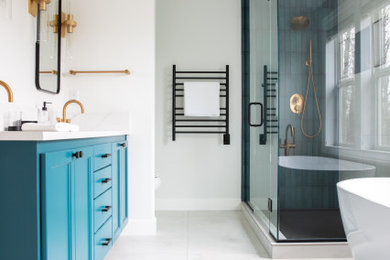 Example of a bathroom design in Other