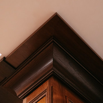 Custom Bar