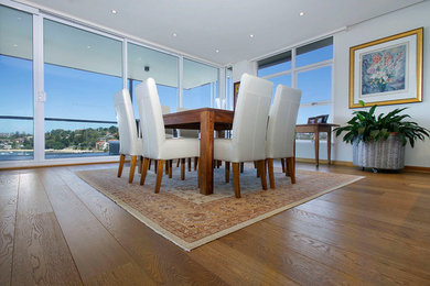 Contemporary dining room in Sydney.