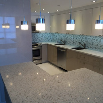 High gloss acrylic laqcuered kitchen