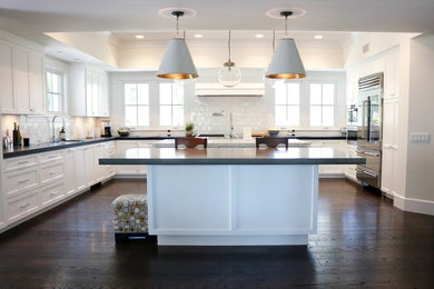 Kitchen - kitchen idea in Orange County