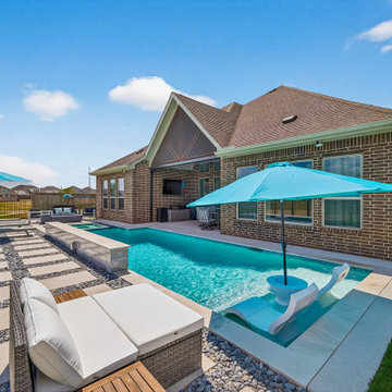 Tiburon • Katy, Texas — Pool, Spa & Raised Water Feature