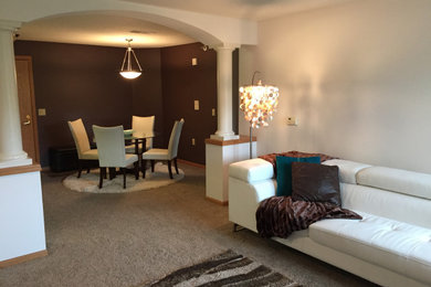 Minimalist living room photo in Other