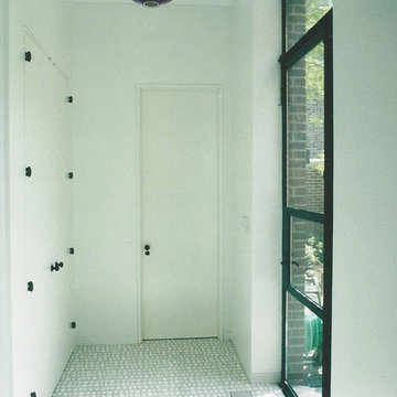 Courtyard Vestibule Entry