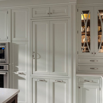 Embassy Row Kitchen by Wood-Mode