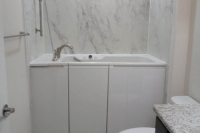 Bathroom - bathroom idea in Austin