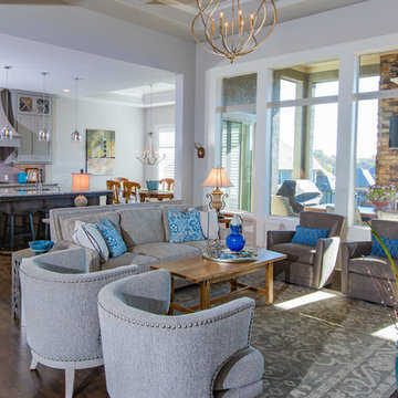 Design Dilemma: How to Layer American Antiques into Gray/White Color Scheme