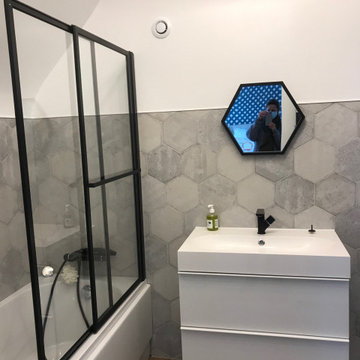 Salle de bain : installation d'une baignoire et rénovation