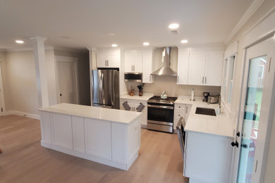 Kitchen - kitchen idea in Other