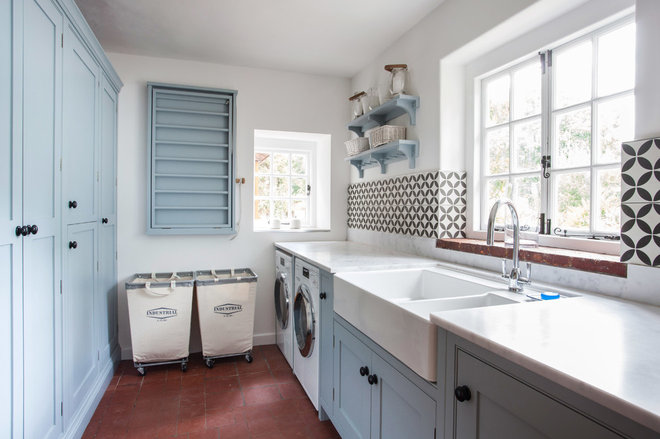 Farmhouse Laundry Room by burlanes interiors