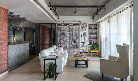 Before & After Houzz: Concrete & Glass Create a Warm Ahmedabad Home