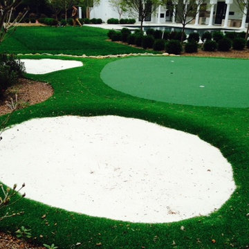 Charlotte, NC Putting Green with Fringe and Sand Traps