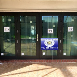 Gibert Residence in Miami - Patio Doors