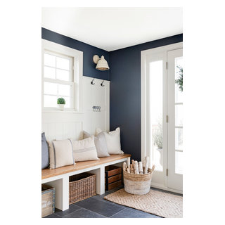 Country Road - Farmhouse - Entry - Minneapolis - by Beautiful Chaos ...