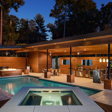 Outdoor Kitchen Featuring Evo Grill