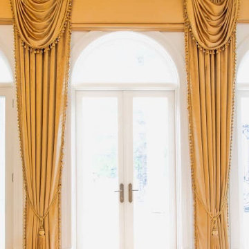 Classic curtain installation