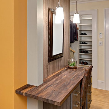 Minneapolis Contemporary Custom Walk-in Closet