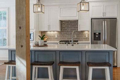 Kitchen - kitchen idea in Other