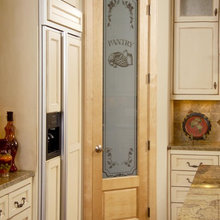 Kitchen cabinet/drawer placement/design