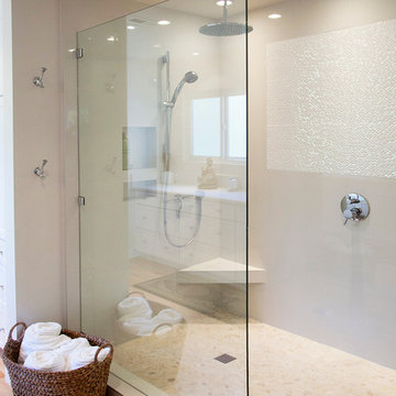 Contemporary White Master Bath