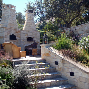 Spicewood Fireplace and Wood-burning Oven