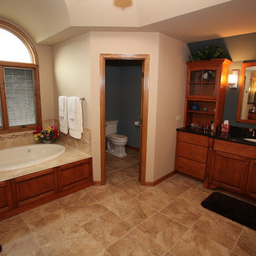 Traditional Bathroom Remodel in Naperville, IL