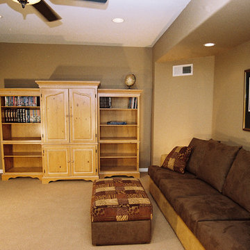 Enclosed Bonus Room Built in High Ceiling