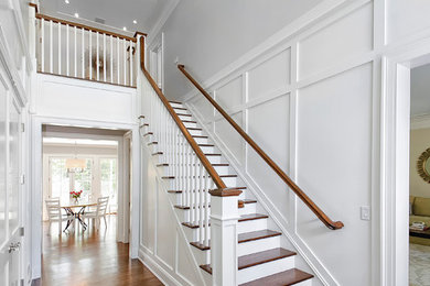 Elegant entryway photo in New York