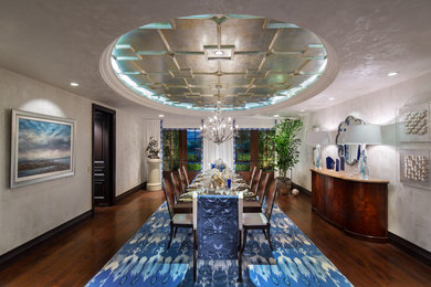 Dining room w/ silver-leaf ceiling and cream metallic plaster walls