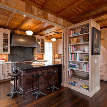 Rough-Sawn & Rustic