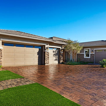 Robert model home in Arizona