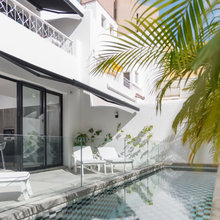 Tamm House: Pools