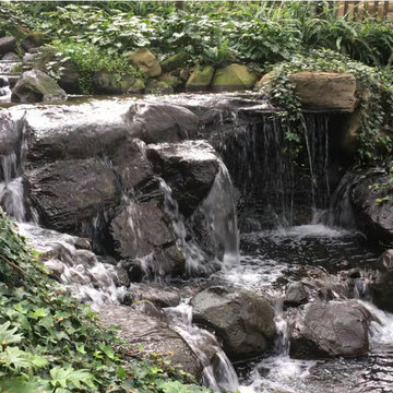 Residential Backyard Water Feature