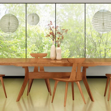 Audrey Extension Table with Estelle Chairs in Cherry