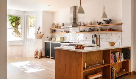 Room Tour: Wood Adds Warmth to a Bright, Open-plan Space