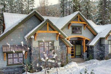 Example of a classic exterior home design in Calgary