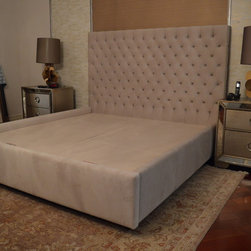 DIANA CUSTOM KING BED WITH SETTEE - Products
