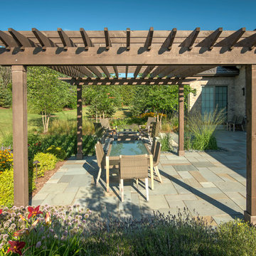 Modern Backyard Landscape - Mequon