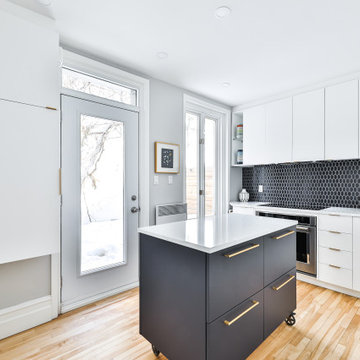 Rénovation de cuisine et de salle de bain modernes - Van Horne
